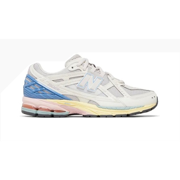 New Balance Other - New balance men's 6.5 1906U angora blue pink